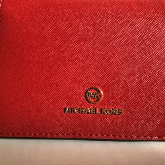 Micheal Kors Ellis Satchel & Matching Wallet Set - Picture 8 of 8